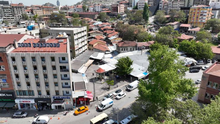 Başkente 1910 Ankaragücü meydanı: Çerkeş sokak yenileniyor 1