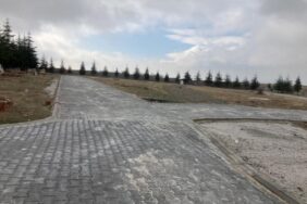 Ankara Büyükşehir'den Cücük Mezarlığında çevre düzenlemesi 4