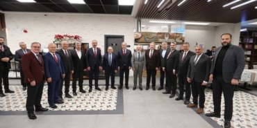 Kayseri protokolü ilçe belediye başkanlarıyla buluştu 16