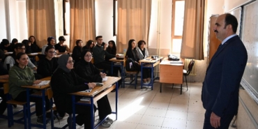 Konya'da Başkan Altay lise öğrencileriyle buluştu