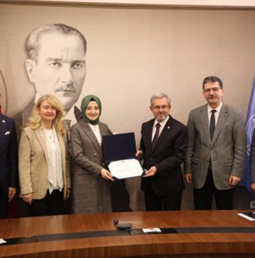Ankara Üniversitesi ve Akyurt Belediyesi İşbirliğiyle Akyurt Meslek Yüksekokulu kuruldu 8