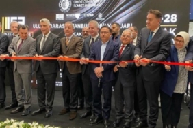 Başkan Büyükkılıç, Uluslararası İstanbul Mobilya Fuarı’nda Kayserili firmaların yanında