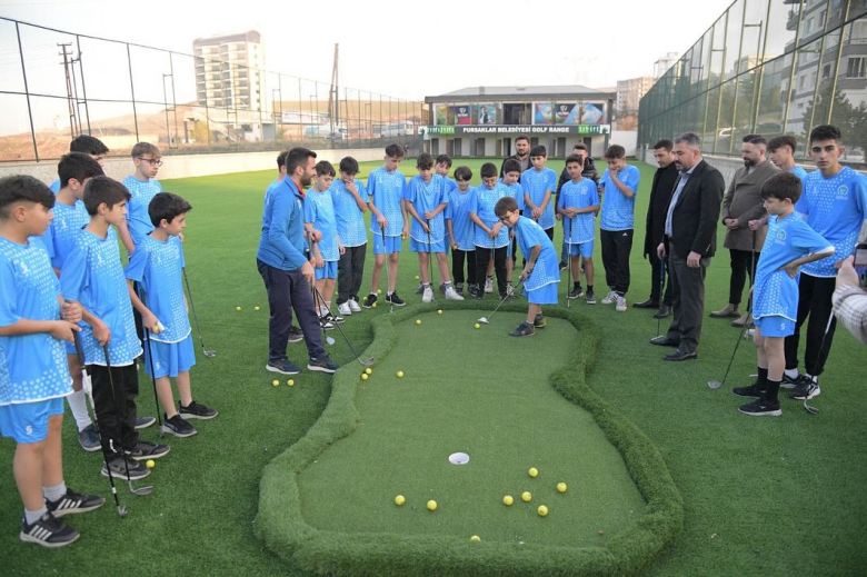Pursaklar Belediyesi’nden Ankara’da Bir İlk ‘‘Golf Range Sahası’’