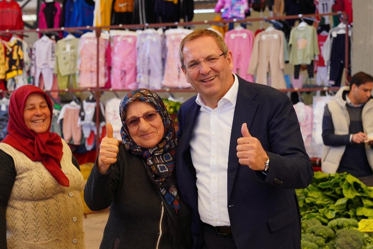 Başkan Ergin’den geleneksel pazaryeri ziyareti 19