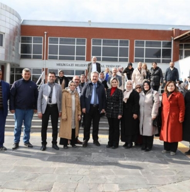 Başkan Palancıoğlu, Danışmentgazi Mahallesinin kadınlarıyla buluştu 8