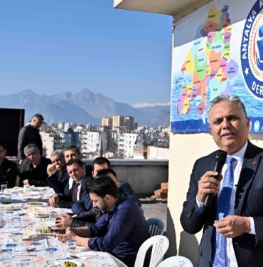 Başkan Uysal, Korkuteliler'in geleneksel kahvaltısına katıldı 11