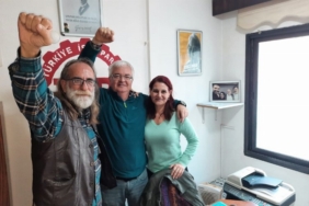 İzmir Karşıyaka TİP adayı emekli diplomat