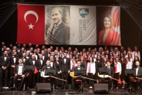 İzmit Belediyesi Koroları'ndan Türk Halk Müziği ziyafeti 2