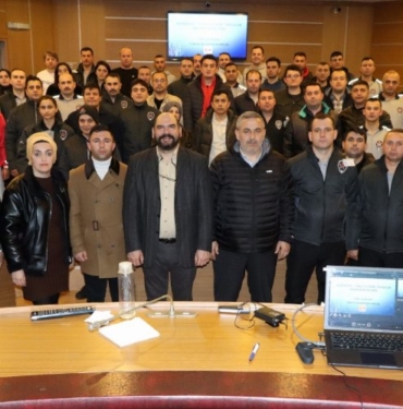 Kocaeli Büyükşehir'de güvenlik personeline oryantasyon 9