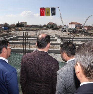 Konya'nın en büyük kapalı pazaryeri için ilk temel 13