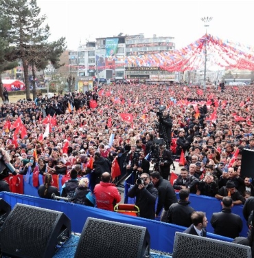 Cumhurbaşkanı Erdoğan: Akıttığımız ter feda olsun
