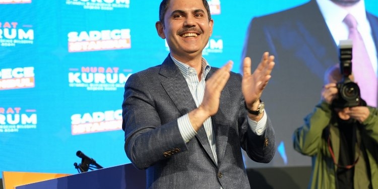 Murat Kurum 6 bini aşkın Bağcılarlı ile buluştu