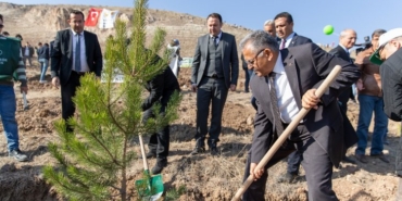 Bakanlık ve ile Büyükşehir Belediyesi’nden Erciyes’te ağaçlandırma töreni