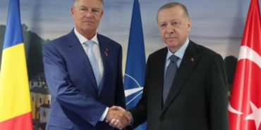 Erdoğan, Romanyalı mevkidaşıyla görüştü