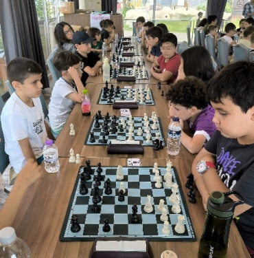Antalya Muratpaşa'da satranç heyecanı