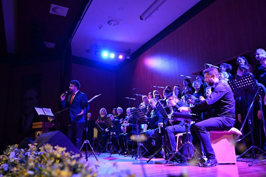 Altındağ'da Muhteşem Türk Halk Müziği Gecesi 1 Altındağ'da Muhteşem Türk Halk Müziği Gecesi 1