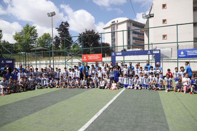 Spor İstanbul'dan Kulüplere 33 Sporcu Daha 2