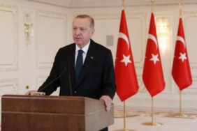 cumhurbaskani-erdogan-srebrenitsa-yi-unutmayacagiz-1720692024-17-x750