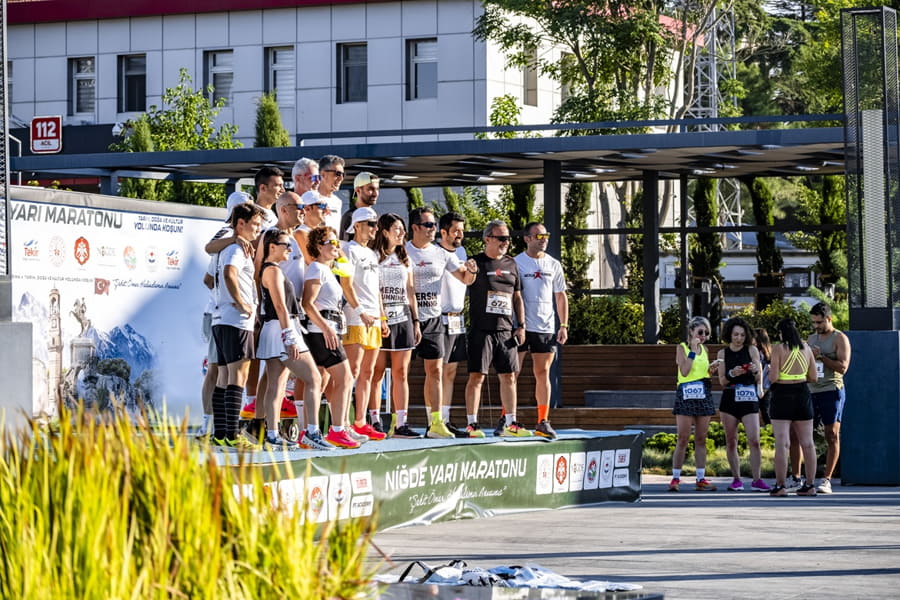 Niğde Yarı Maratonu Koşuldu! İşte Dereceye Girenler 1