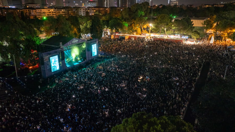 İzmir'de Konserler Sürüyor... İşte Konser Takvimi 2