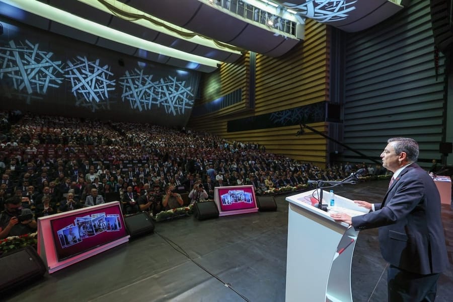 CHP'nin 20. Olağanüstü Kurultayı Ankara’da Başladı 1