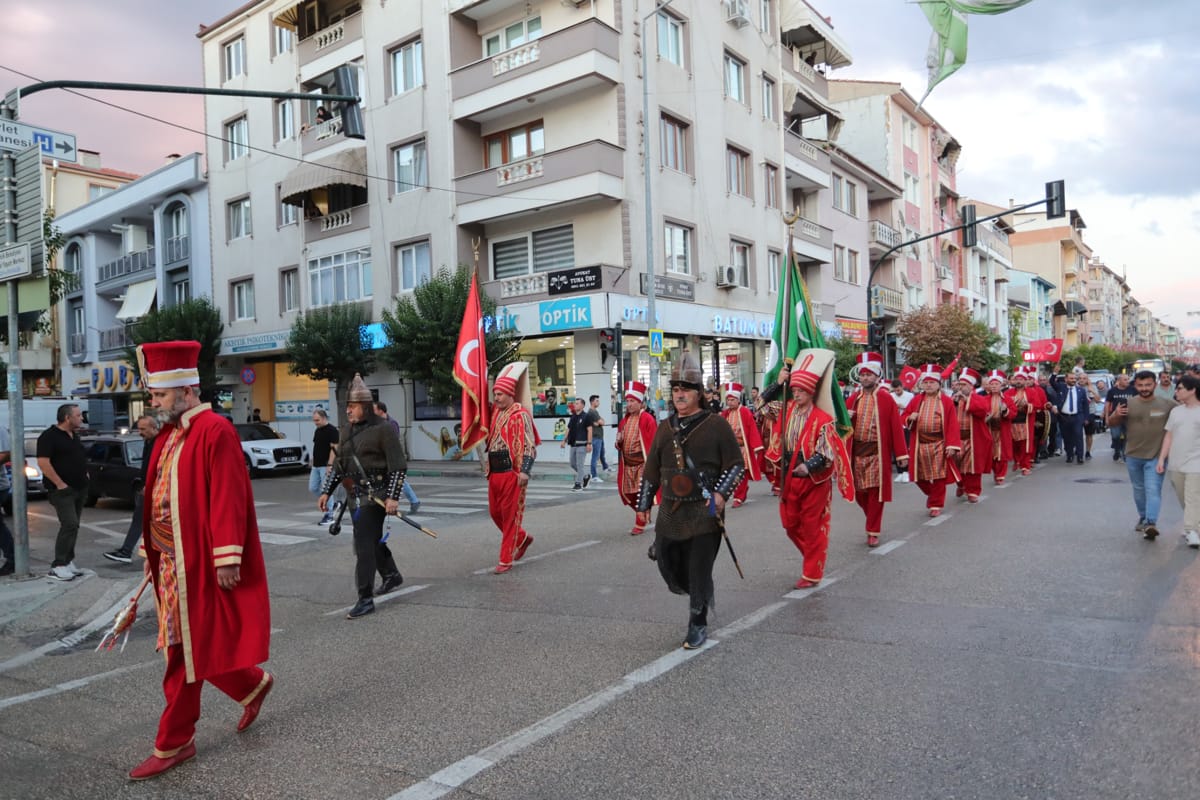 Gemlik’in Kurtuluşunun 102. Yılı Coşkuyla Kutlandı 2