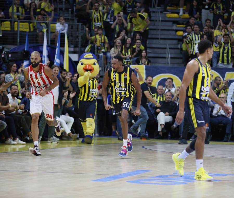 Fenerbahçe Beko, EuroLeague Sezonuna Galibiyetle Başladı 2