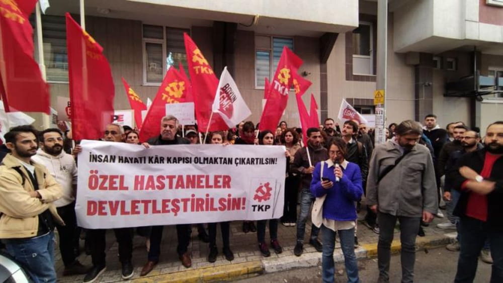 'Yenidoğan Çetesi' Protestosu: "Özel Hastaneler Derhal Devletleştirilsin" 1