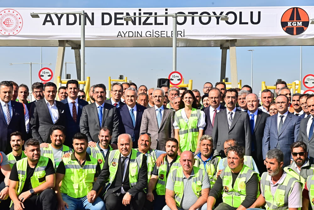 Aydın-Denizli Otoyolunda 3 Günde 22 Bin Araç Geçiş Yaptı 1