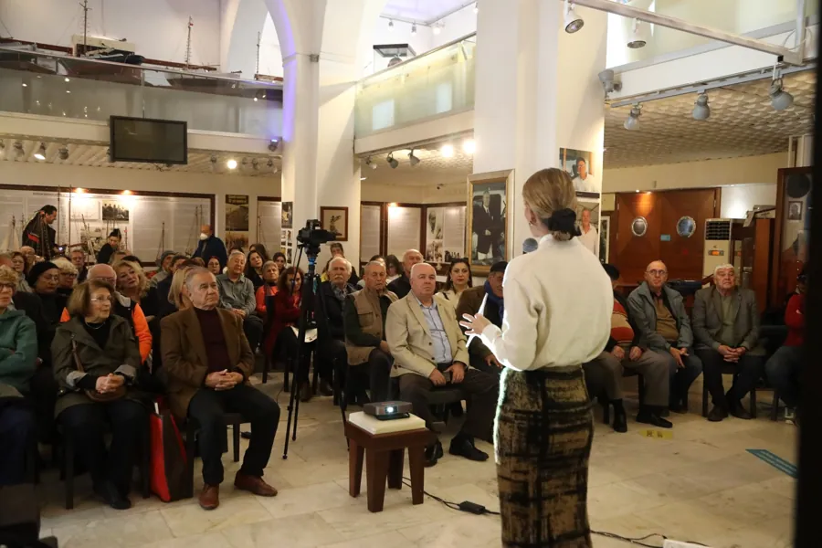 Bodrum Deniz Müzesi’nde Süngercilik Söyleşisi 1 Bodrum Deniz Müzesi’nde Süngercilik Söyleşisi 1