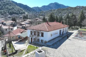 Petek Evi açılışa hazırlanıyor (8)