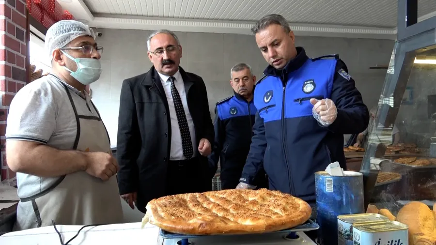 Gemlik Belediyesi'nden Ramazan Pidesi Denetimi 7 Gemlik Belediyesi'nden Ramazan Pidesi Denetimi 1
