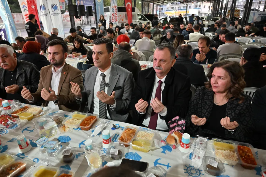 Manisa Büyükşehir Belediyesi'nden Horozköy’de Gönül Sofrası 1