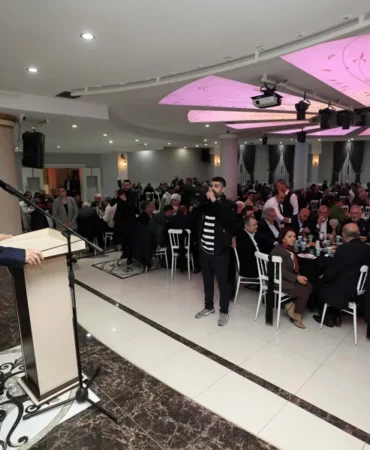 Başkan Yaşar, Gümüşhanelilerle İftar Sofrasında Buluştu 8 GVN_9385