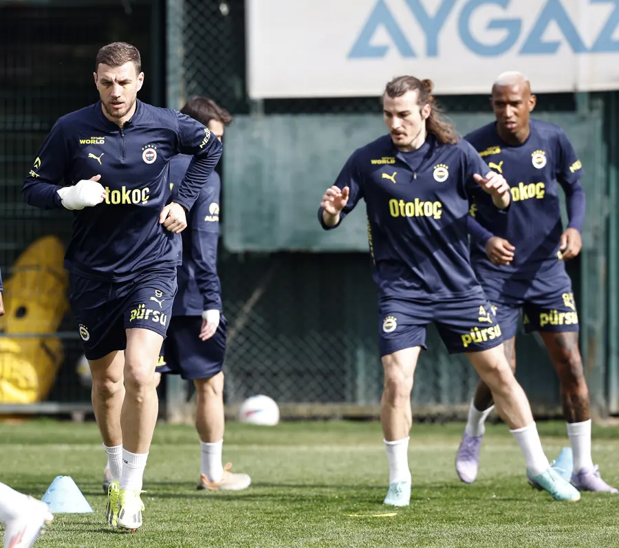 Fenerbahçe, Bodrum FK Maçı İçin Hazırlıklarını Tamamladı 1 Fenerbahçe, Bodrum FK Maçı İçin Hazırlıklarını Tamamladı 1