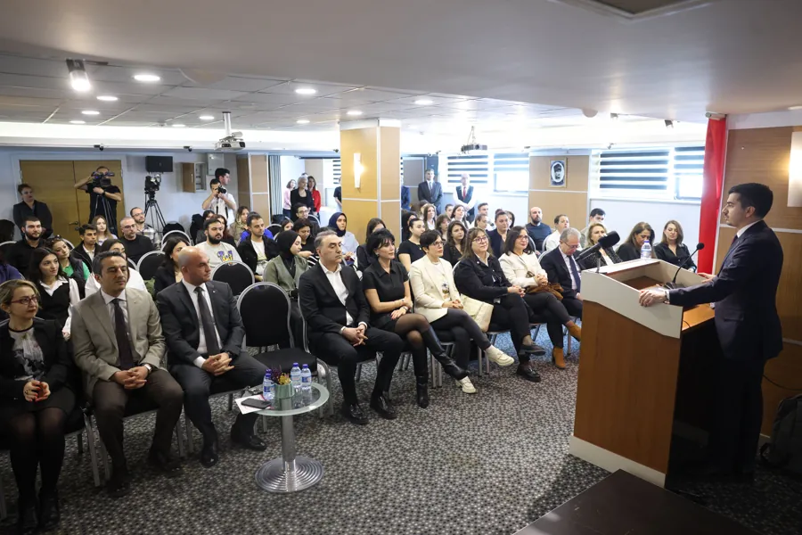 Çankaya Belediyesi’nden İstihdama Destek: 68 Kursiyer Sertifikalarını Aldı 1 Çankaya Belediyesi’nden İstihdama Destek: 68 Kursiyer Sertifikalarını Aldı 1