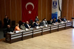 bodrum_belediyesi_nisan_meclisinde_yeni_ encümen_ve_komisyon_ üyeleri_belirlendi (4)