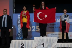 Arya Aydoğan