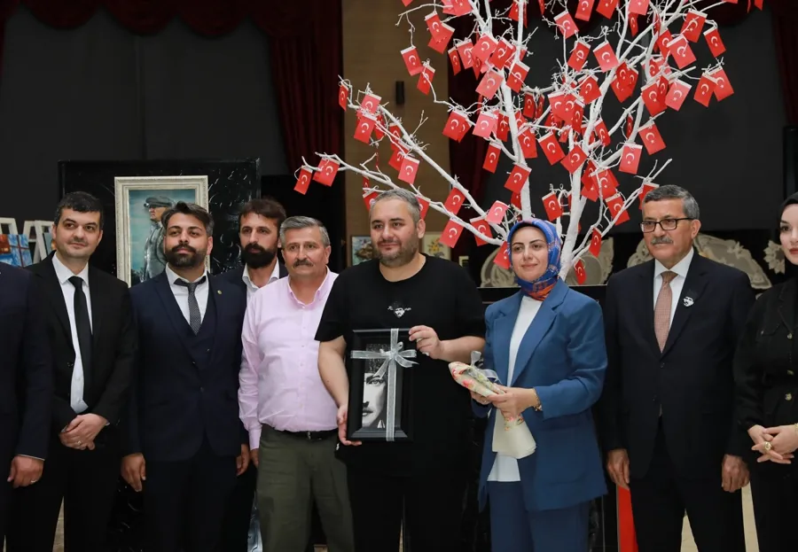 KEÇMEK Kursiyerlerinden Yıl Sonu Sergisi: 2 Binden Fazla El Emeği Ürün Beğeniye Sunuldu 1 KEÇMEK Kursiyerlerinden Yıl Sonu Sergisi: 2 Binden Fazla El Emeği Ürün Beğeniye Sunuldu 1