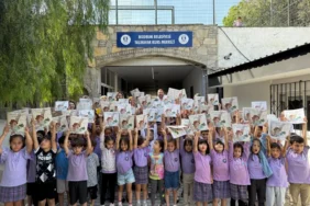 bodrum-belediyesi-Bodrum’da Çocuklar Yazarlarla Buluştu (11)