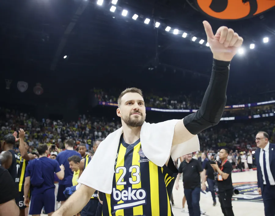 Fenerbahçe Beko'nun EuroLeague Finali İçin Türkiye Ayakta! İşte İl İl Liste 2