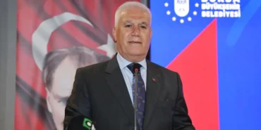 Mustafa Bozbey 1