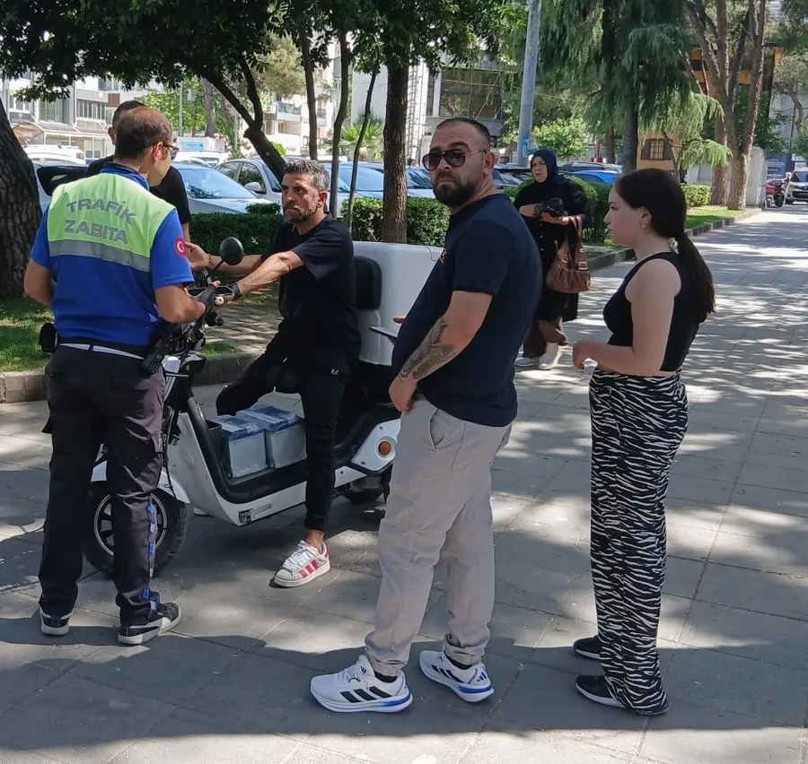 Manisa Büyükşehir’den Kaldırım Denetimi 1