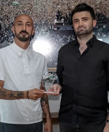 Bursaspor’da Veda Zamanı: Kaptan Ahmet İlhan Özek ile Yollar Ayrıldı 8 bursaspor