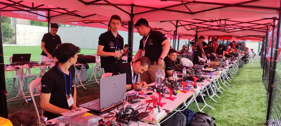 THSF Drone Yarış Ligi’nde Ankara Etabı Tamamlandı: Gözler İstanbul’da! 1 THSF Drone Yarış Ligi’nde Ankara Etabı Tamamlandı: Gözler İstanbul’da! 1