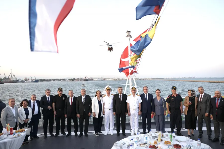 Mersin’de Sahil Güvenlik’in 43. Yılı Coşkuyla Kutlandı 1 Mersin’de Sahil Güvenlik’in 43. Yılı Coşkuyla Kutlandı 1