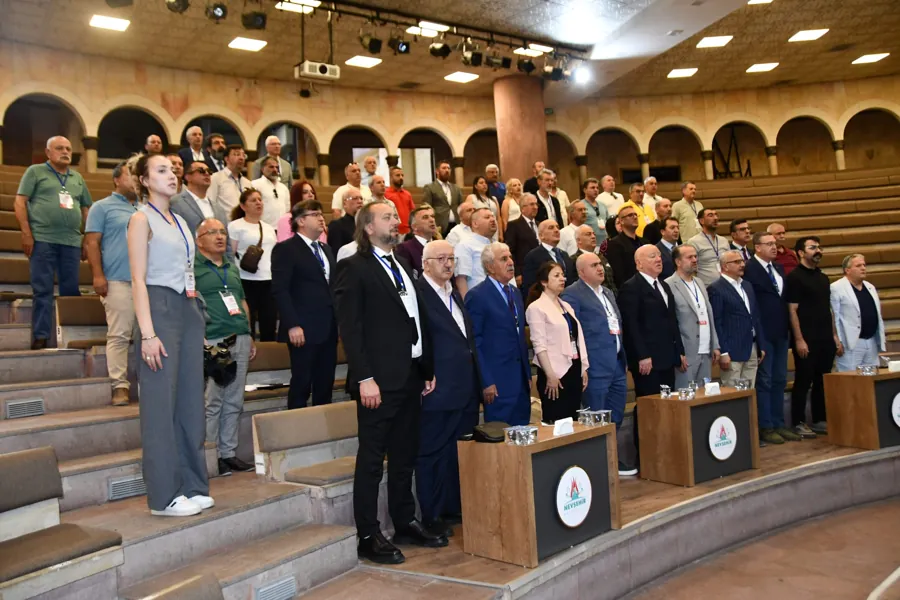Gazetecilerin Gündemi Nevşehir’de Masaya Yatırıldı 1 Gazetecilerin Gündemi Nevşehir’de Masaya Yatırıldı 1