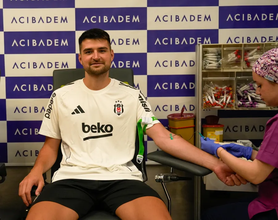 Beşiktaş’ta Futbolcular Sağlık Kontrolünden Geçti 1 Beşiktaş’ta Futbolcular Sağlık Kontrolünden Geçti 1