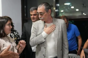 Başkan Beşikcioğlu, Cemevi’nde Vatandaşlarla Oruç Açtı: “Lokma, Hak Rızası İçin Paylaşılır” 2 erdal beşikcioğlu cemevi (3)