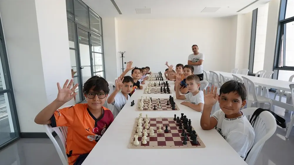 Denizli’de Yaz Spor Kurslarına Yoğun İlgi: 12 İlçede 13 Branşta Eğitim Başladı 1 Denizli’de Yaz Spor Kurslarına Yoğun İlgi: 12 İlçede 13 Branşta Eğitim Başladı 1